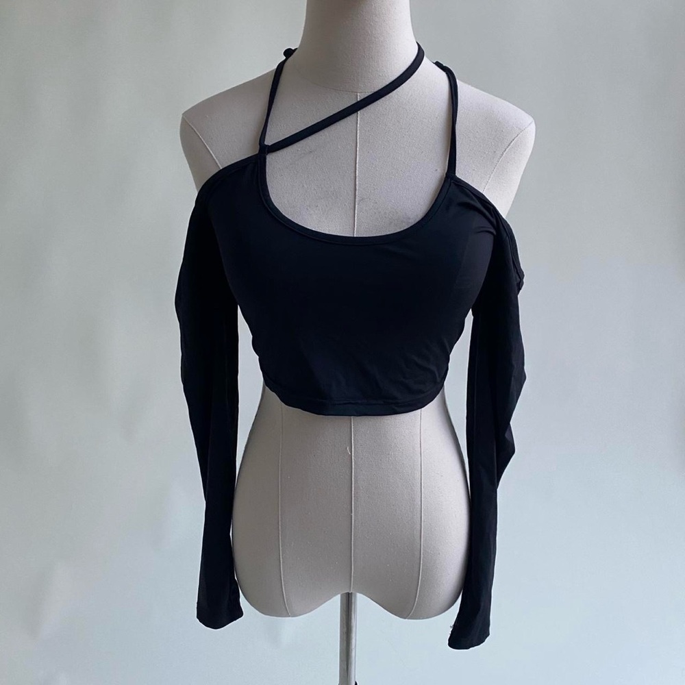 New Black Off-Shoulder Crop Top by ArtcareShop Size S